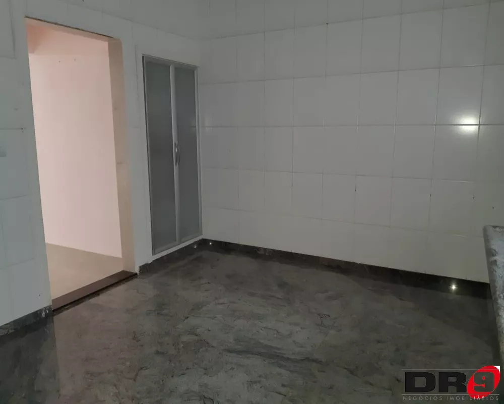 Casa à venda com 3 quartos, 185m² - Foto 6