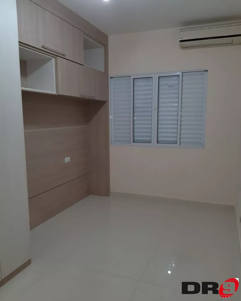 Casa à venda com 3 quartos, 185m² - Foto 3