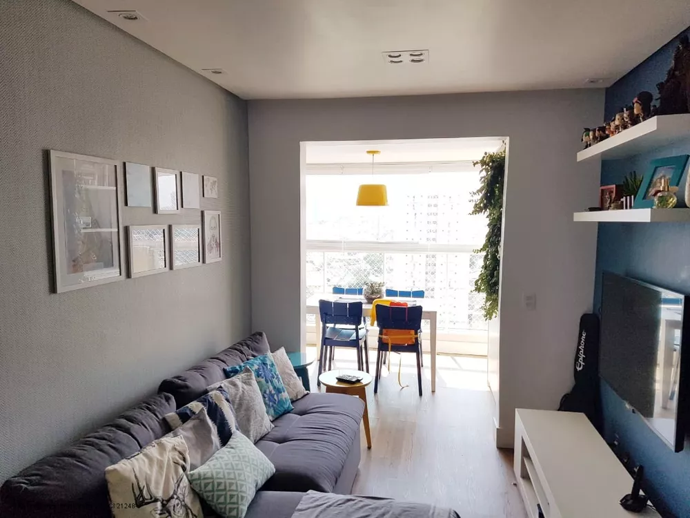 Apartamento à venda com 2 quartos, 72m² - Foto 3