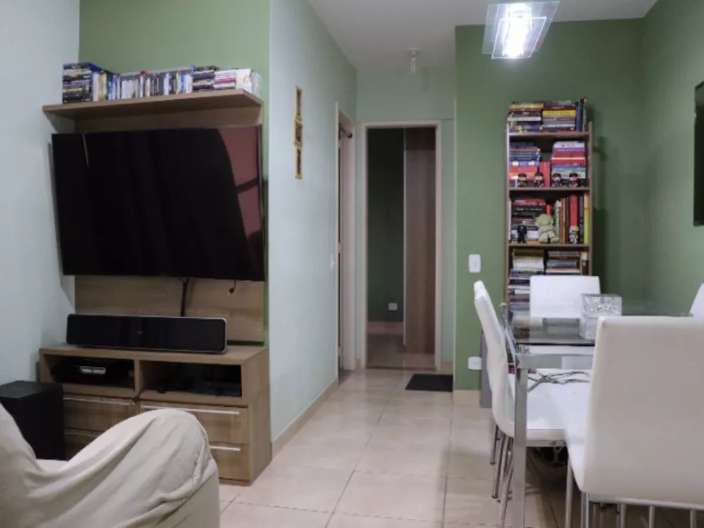 Apartamento à venda com 2 quartos, 48m² - Foto 4