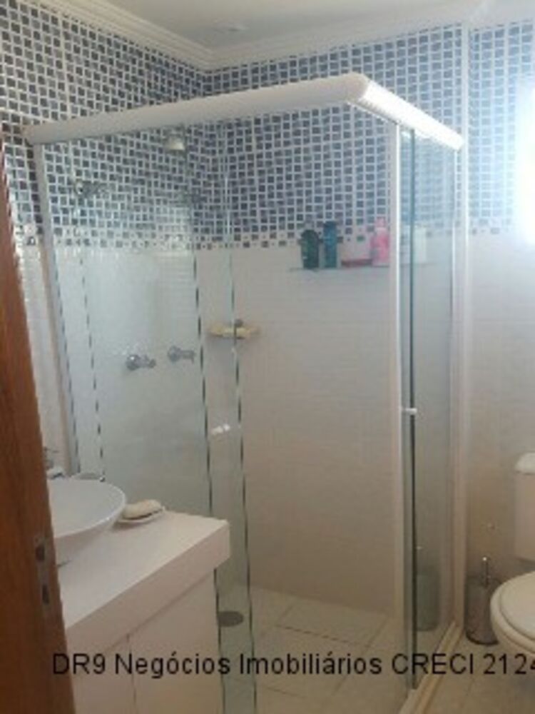 Apartamento à venda com 2 quartos, 64m² - Foto 10