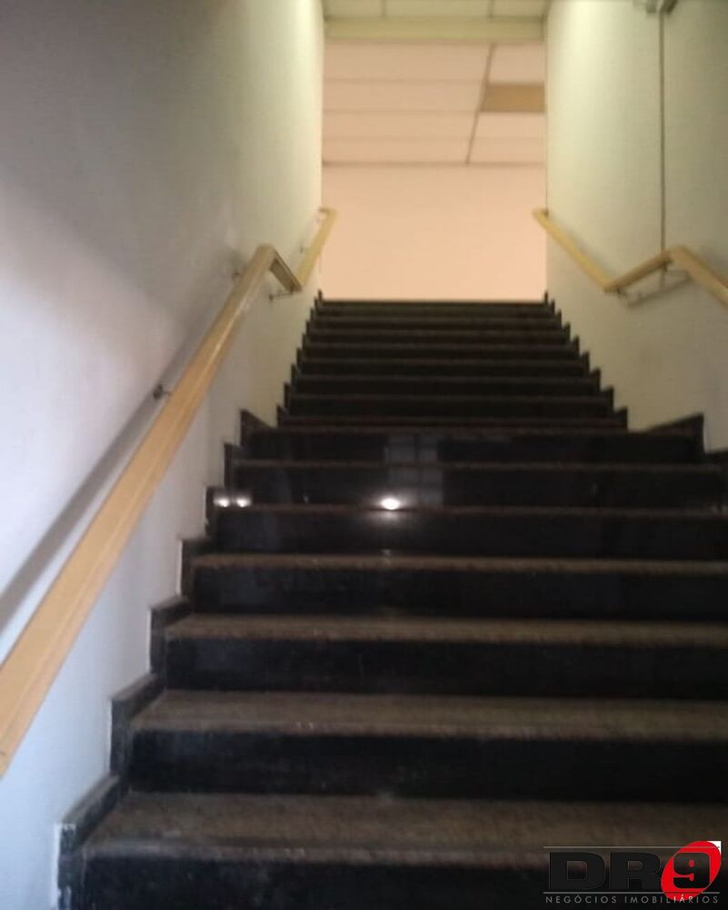 Loja-Salão, 475 m² - Foto 1