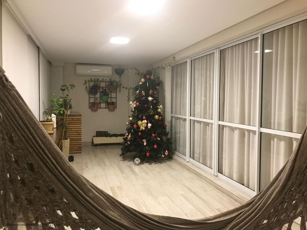Apartamento, 3 quartos, 204 m² - Foto 2