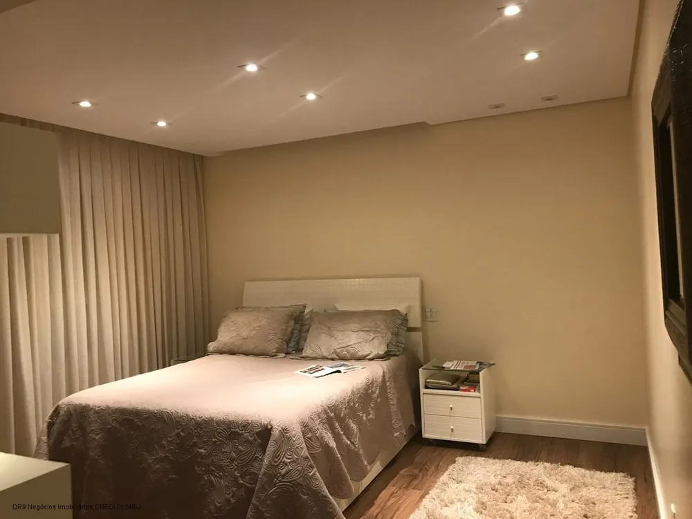 Apartamento, 3 quartos, 204 m² - Foto 10