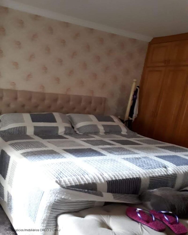 Casa de Condomínio à venda com 3 quartos, 390m² - Foto 9