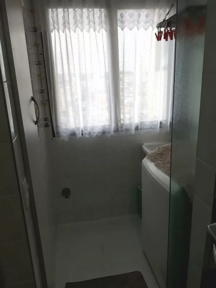 Apartamento à venda com 2 quartos, 58m² - Foto 4