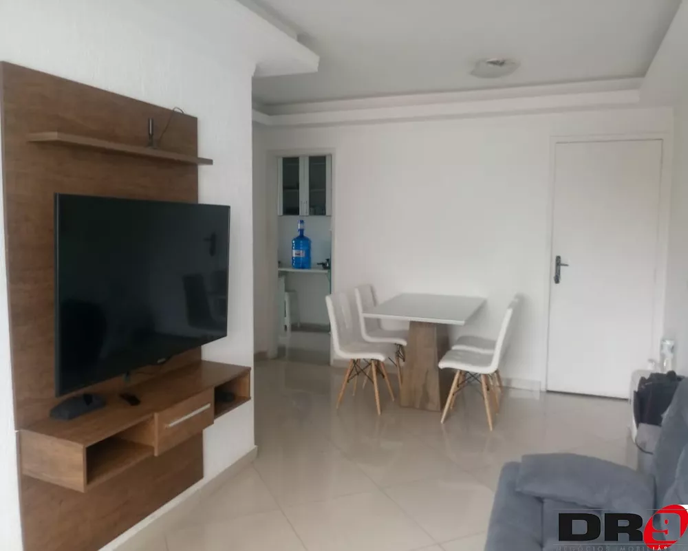 Apartamento à venda com 2 quartos, 60m² - Foto 1