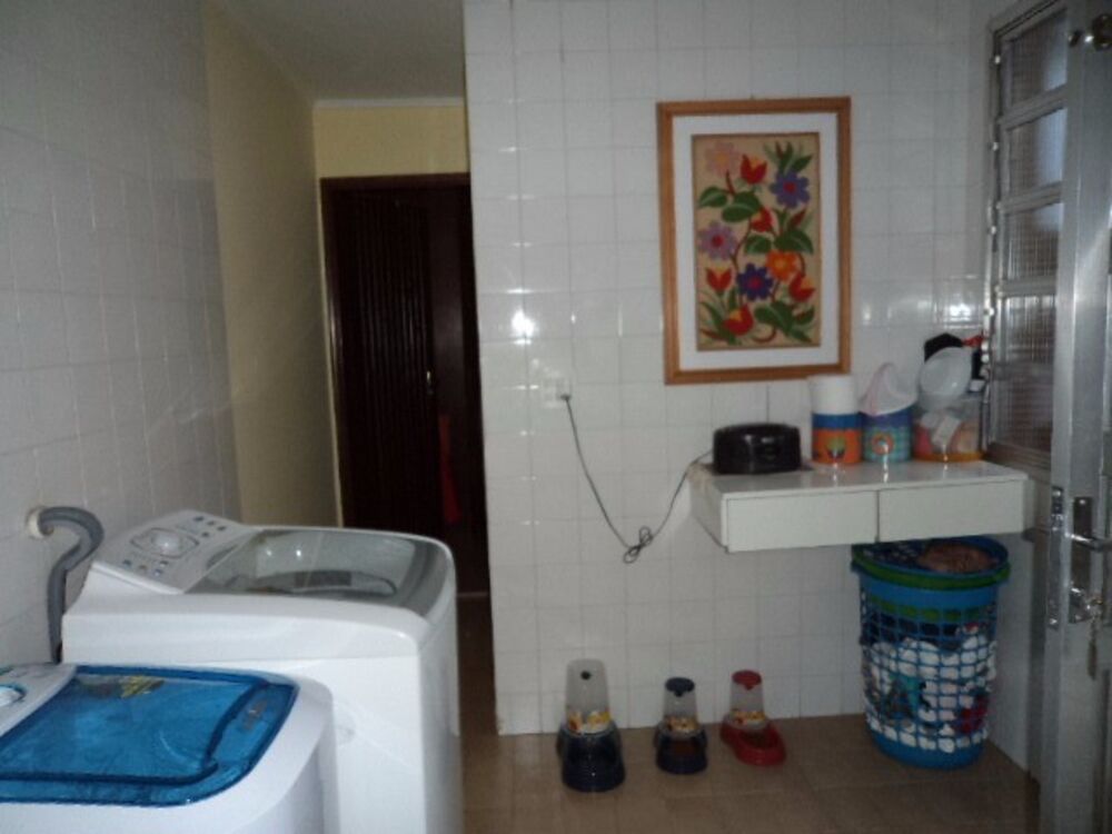 Casa à venda com 3 quartos, 170m² - Foto 10