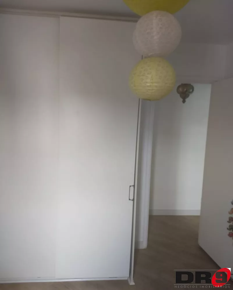 Apartamento à venda com 2 quartos, 52m² - Foto 4