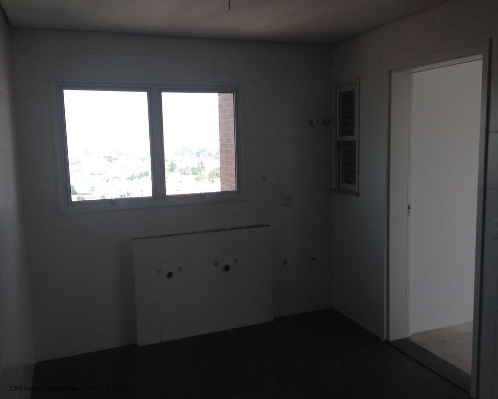Apartamento, 3 quartos, 180 m² - Foto 1