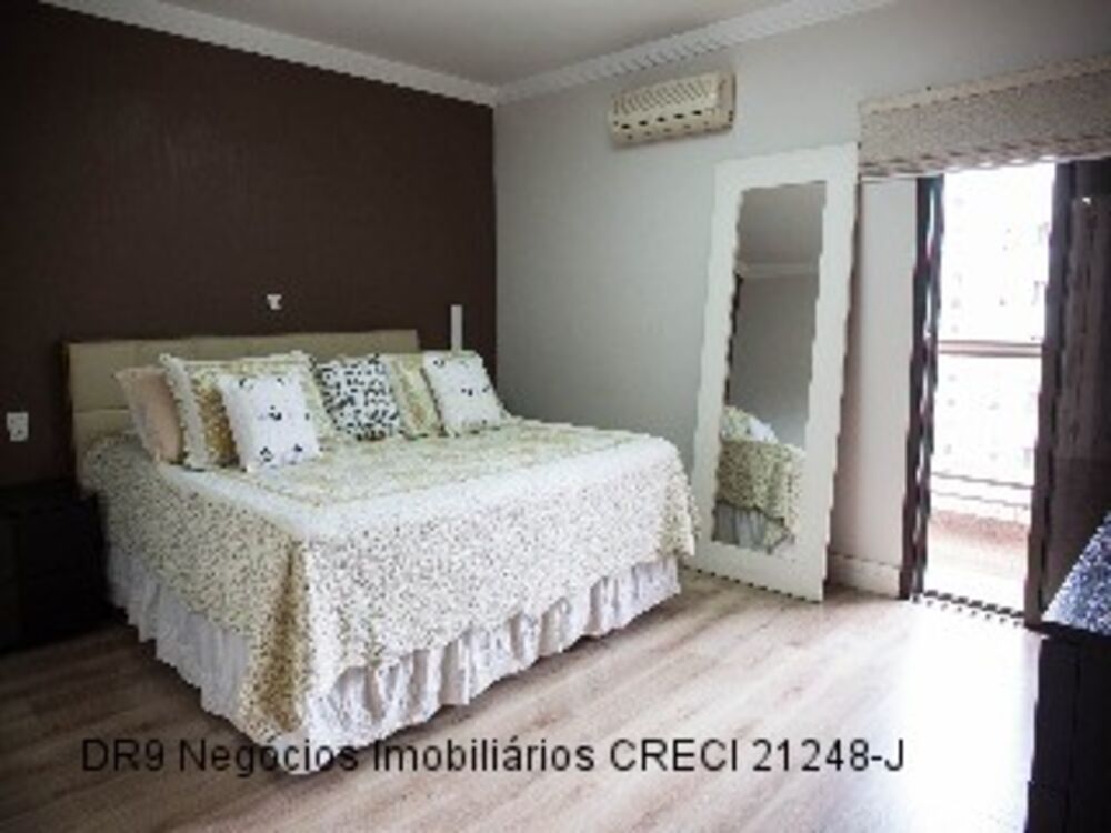 Apartamento, 4 quartos, 325 m² - Foto 1