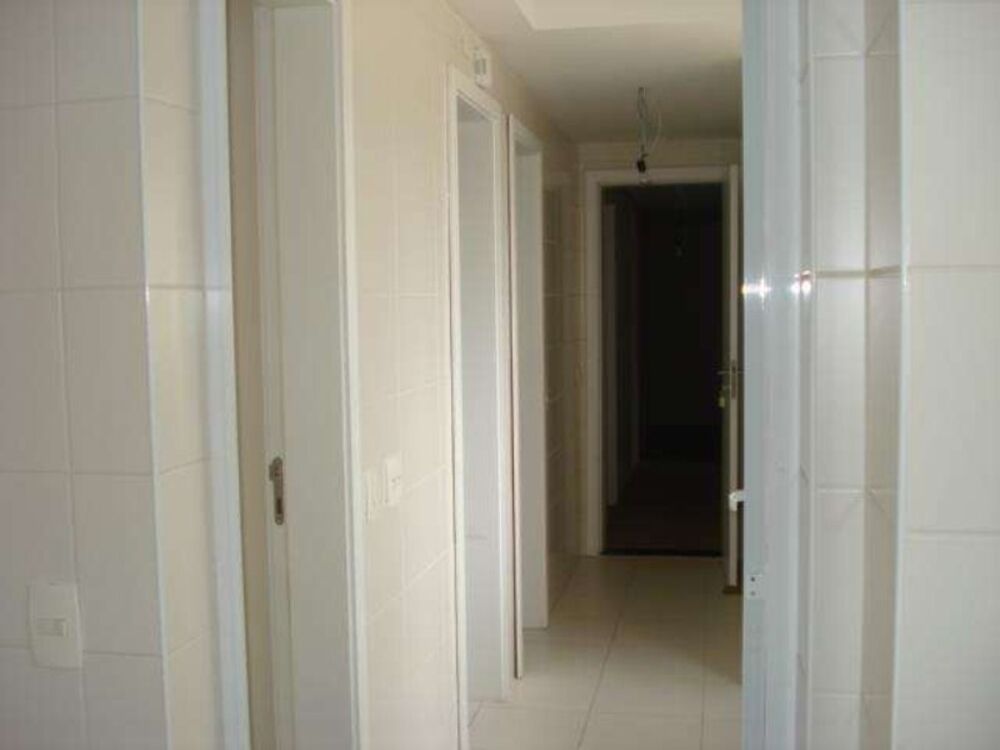 Casa de Condomínio à venda com 3 quartos, 343m² - Foto 8