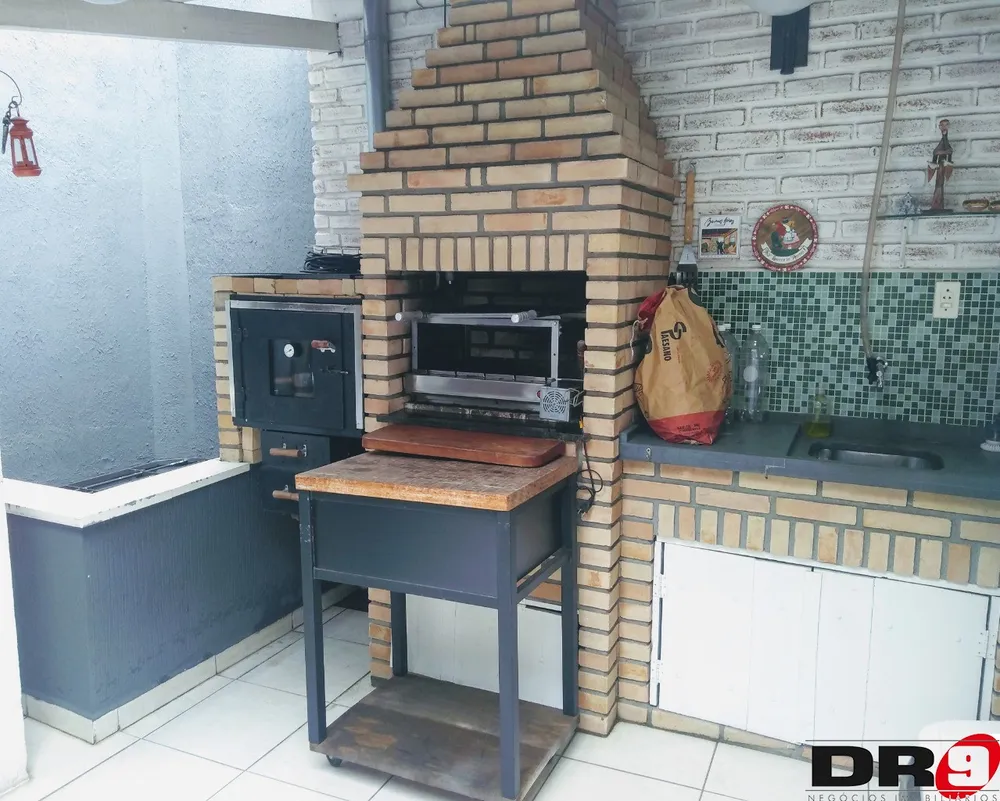 Casa, 3 quartos, 180 m² - Foto 1
