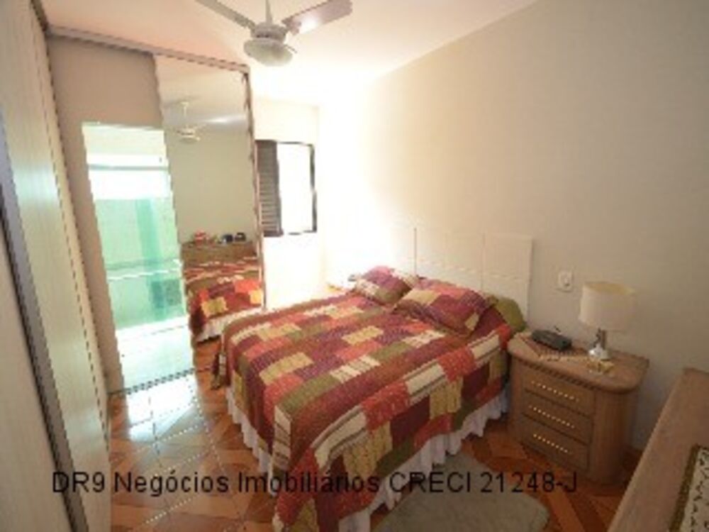 Casa, 3 quartos, 280 m² - Foto 14