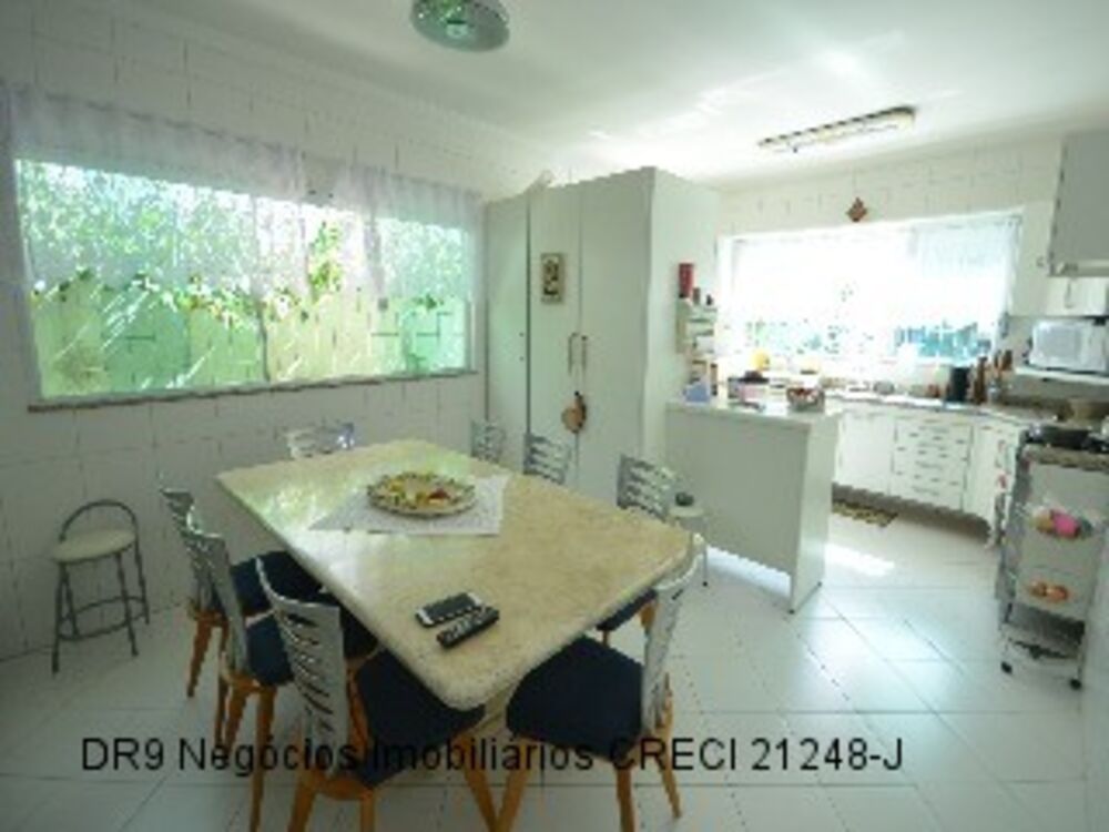 Casa, 3 quartos, 280 m² - Foto 6