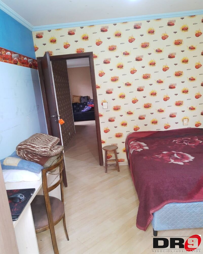 Casa à venda com 3 quartos, 320m² - Foto 5