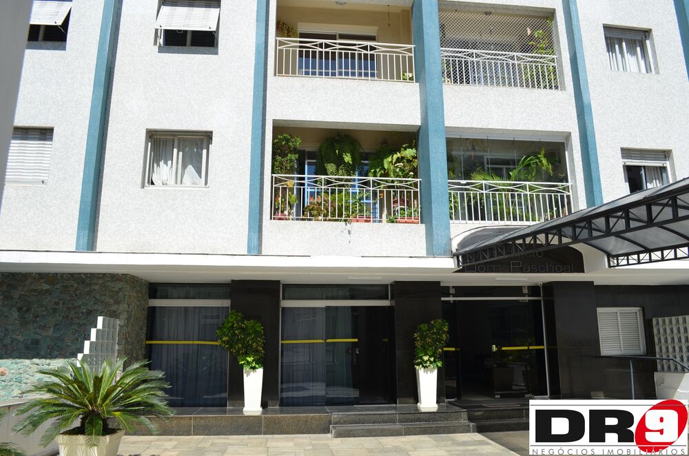 Apartamento à venda com 3 quartos, 112m² - Foto 10