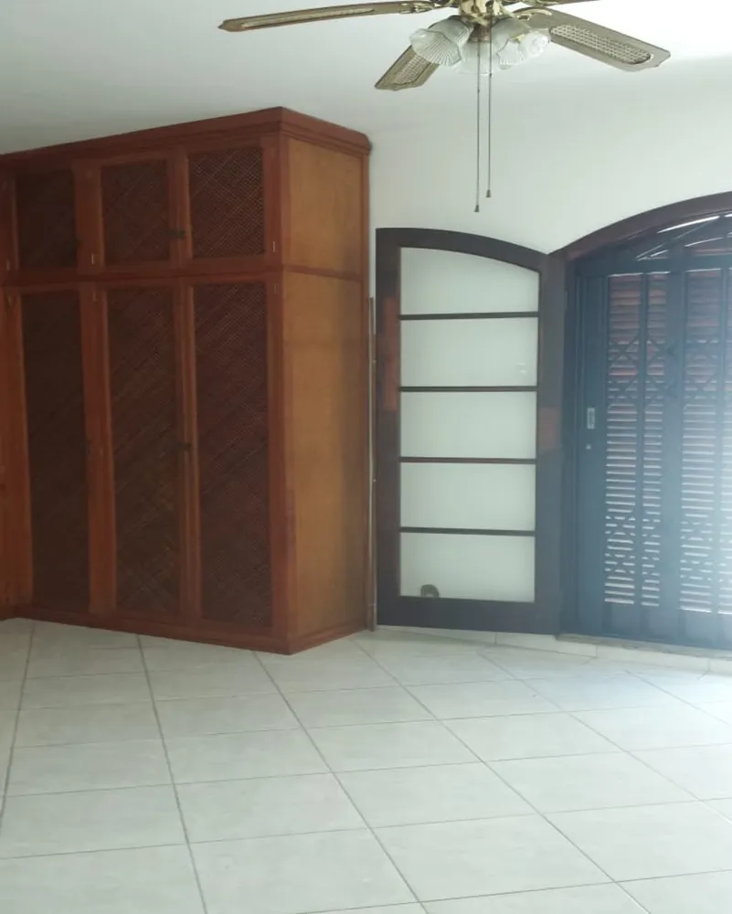Casa, 3 quartos, 244 m² - Foto 8