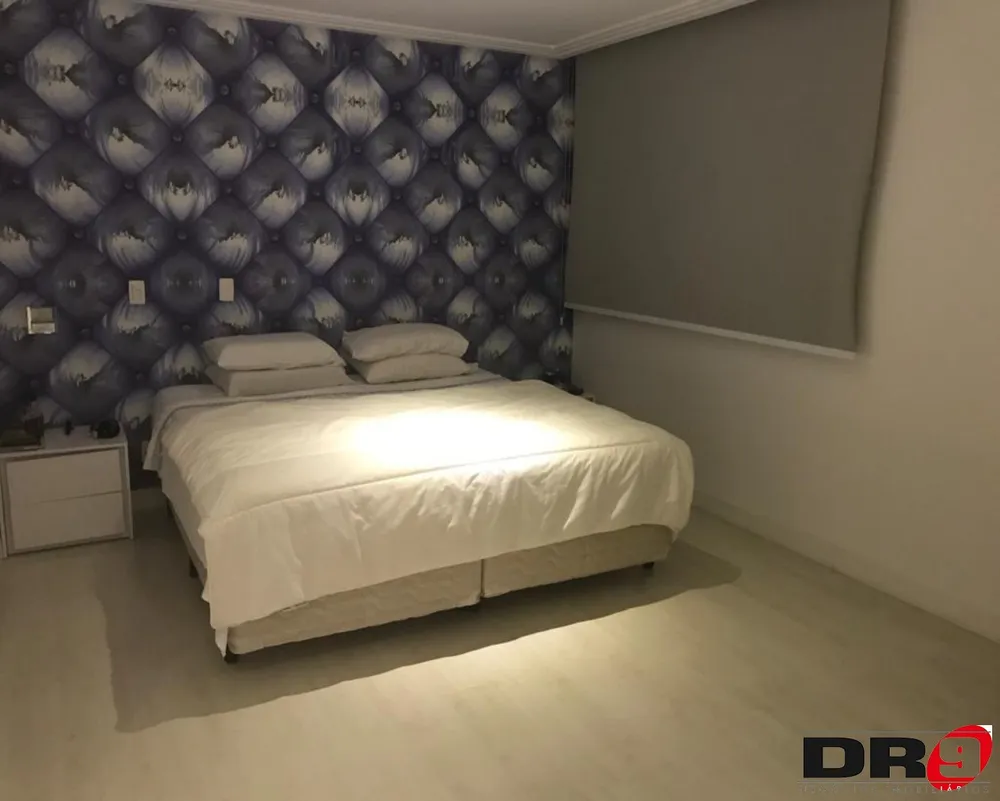 Apartamento, 4 quartos, 224 m² - Foto 1