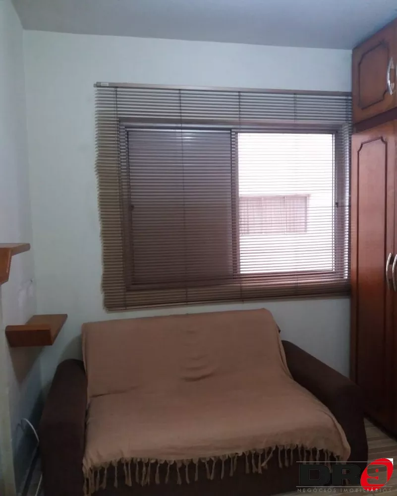 Apartamento para alugar com 2 quartos, 65m² - Foto 3