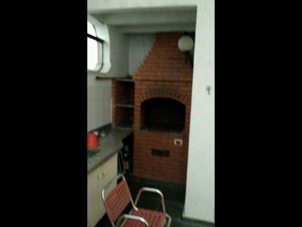 Casa de Condomínio à venda com 4 quartos, 380m² - Foto 2