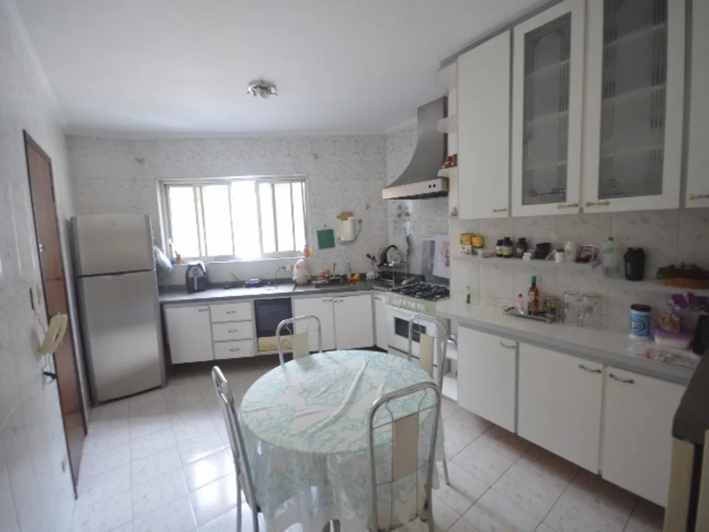 Casa, 3 quartos, 250 m² - Foto 4
