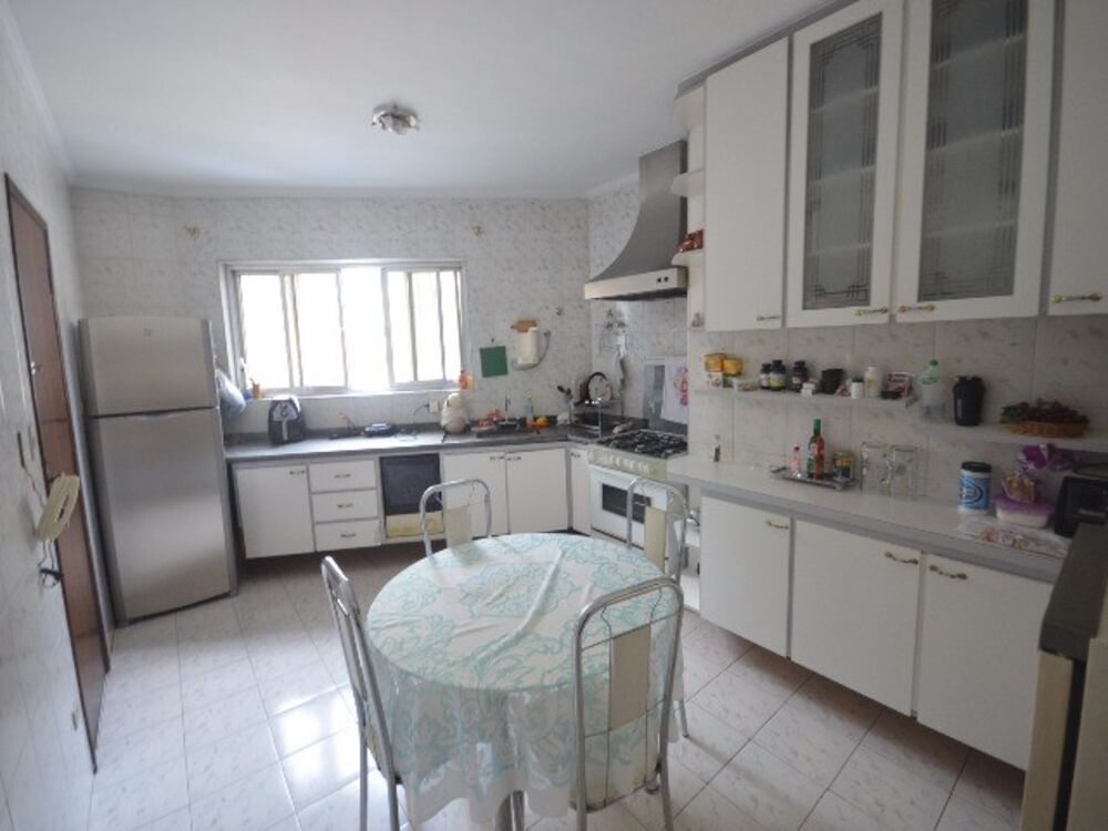 Casa, 3 quartos, 250 m² - Foto 2