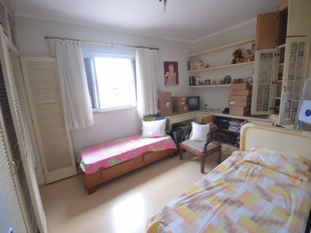 Casa, 3 quartos, 250 m² - Foto 14