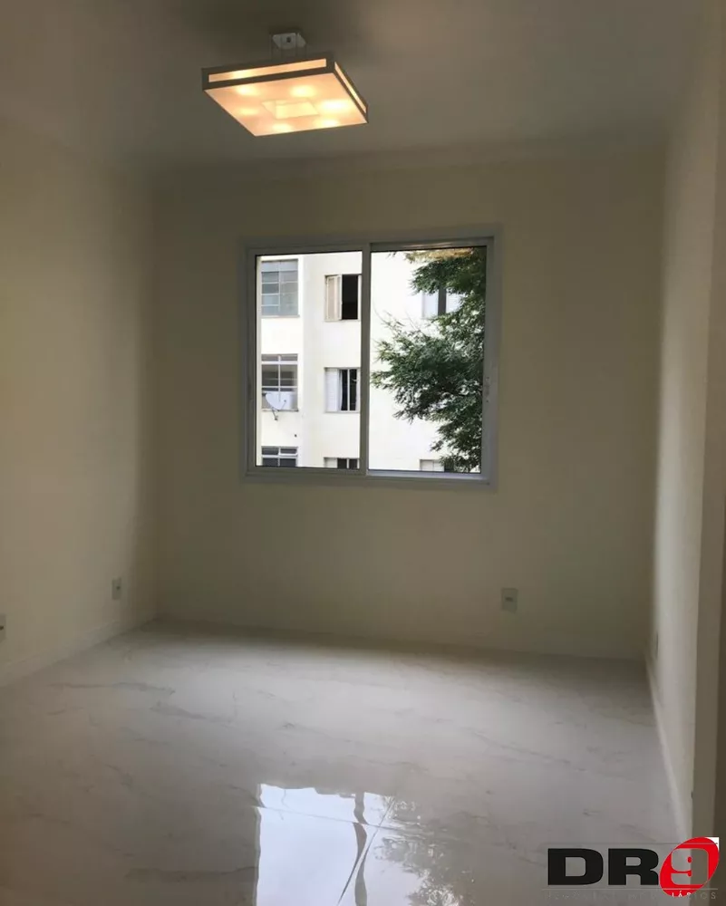 Apartamento à venda com 2 quartos, 58m² - Foto 1