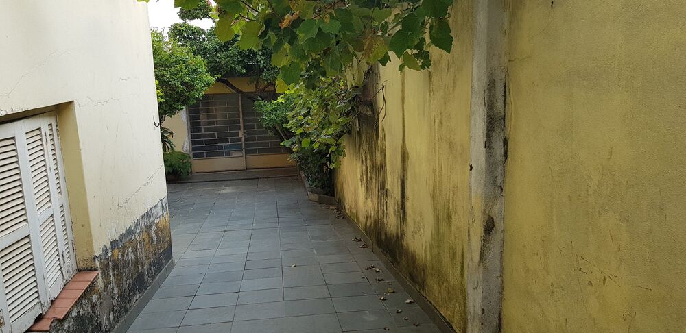 Casa à venda com 2 quartos, 300m² - Foto 6