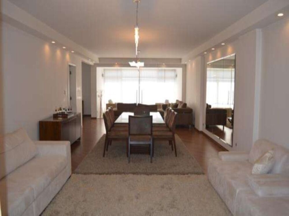 Apartamento, 3 quartos, 230 m² - Foto 2