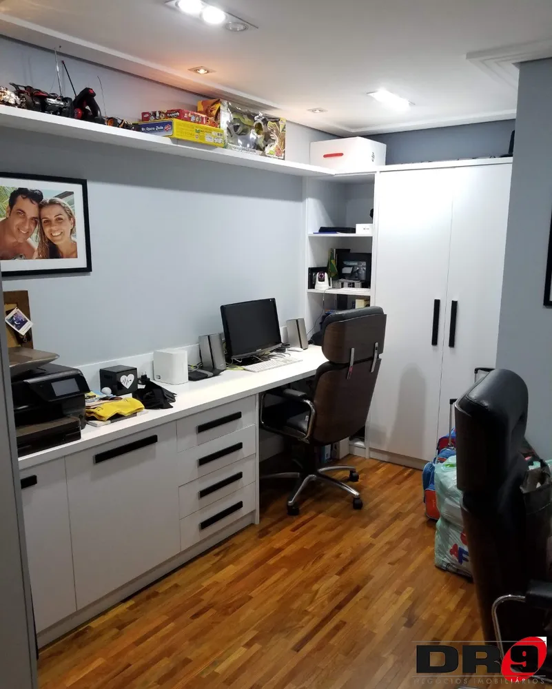 Apartamento, 3 quartos, 210 m² - Foto 10