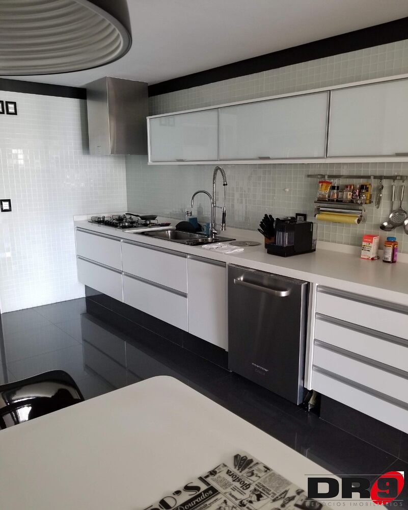 Apartamento, 3 quartos, 210 m² - Foto 4