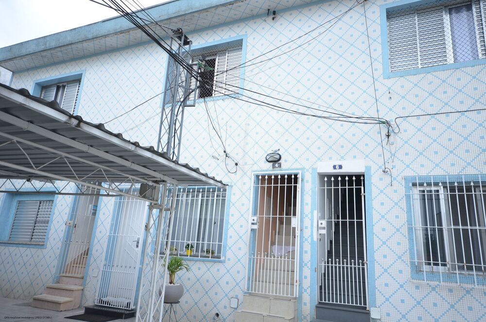 Casa de Condomínio à venda com 2 quartos, 65m² - Foto 1