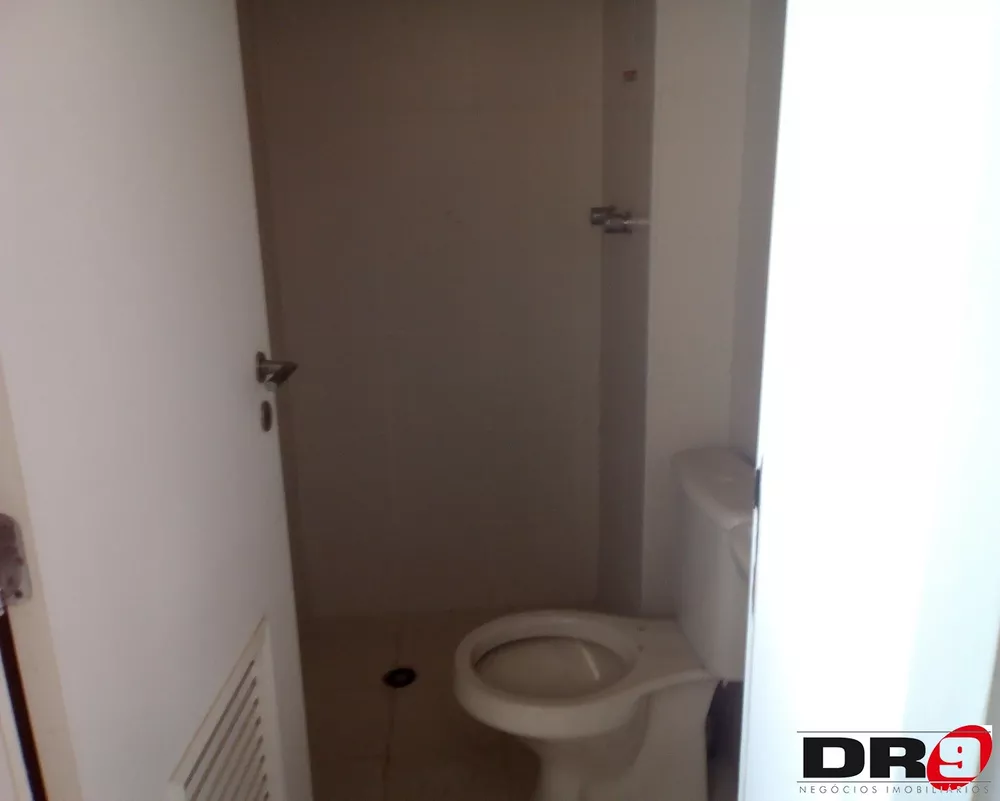 Apartamento à venda com 3 quartos, 210m² - Foto 8