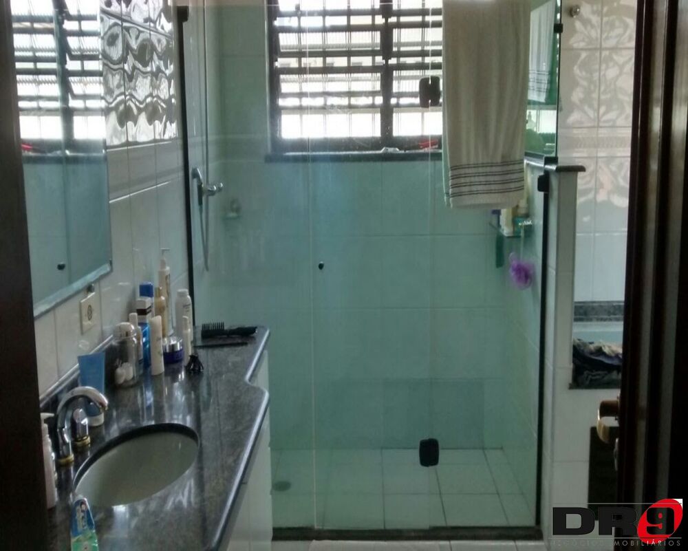 Sobrado, 3 quartos, 280 m² - Foto 1