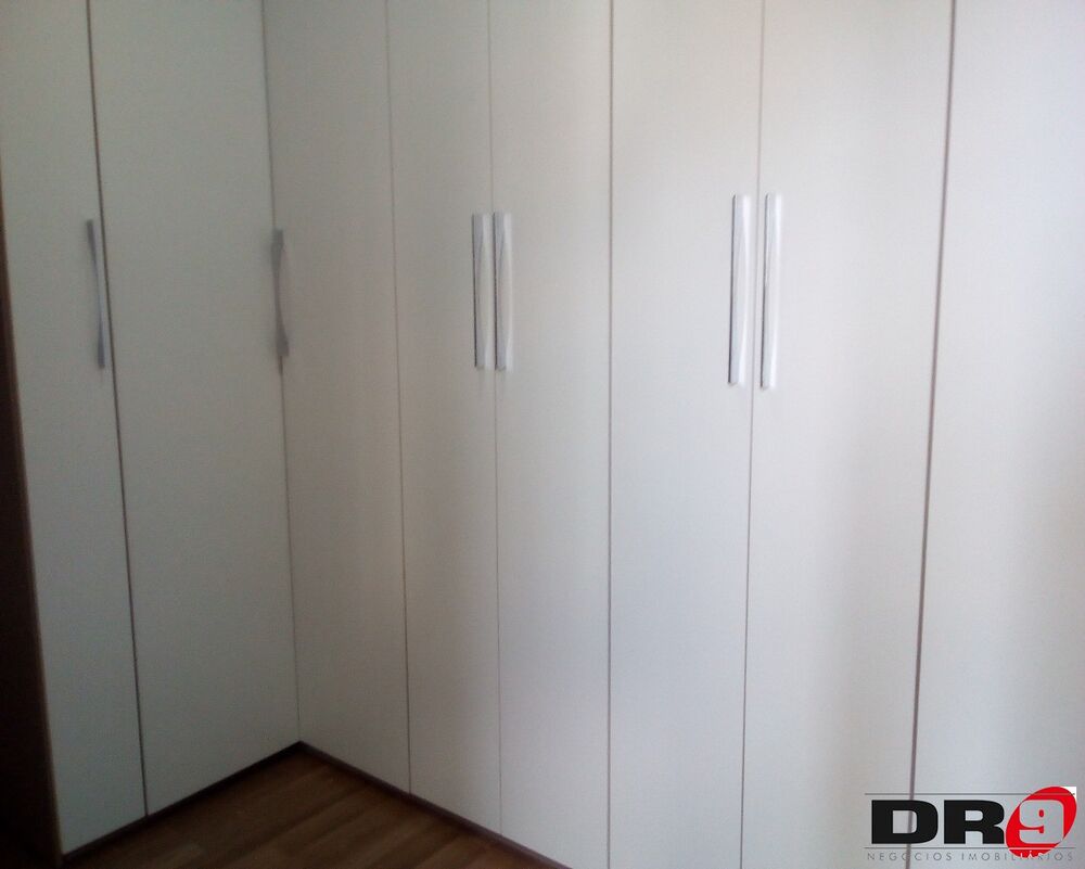 Casa, 3 quartos, 196 m² - Foto 2