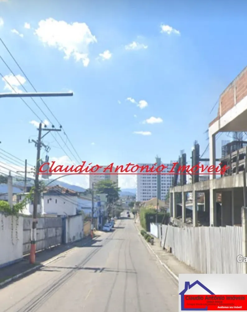 Loteamento e Condomínio, 2000 m² - Foto 1