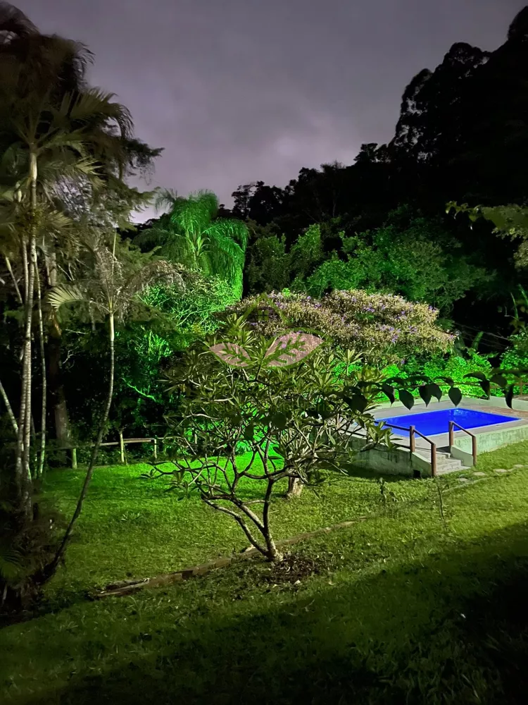 Chácara, 3 quartos, 2500 m² - Foto 1