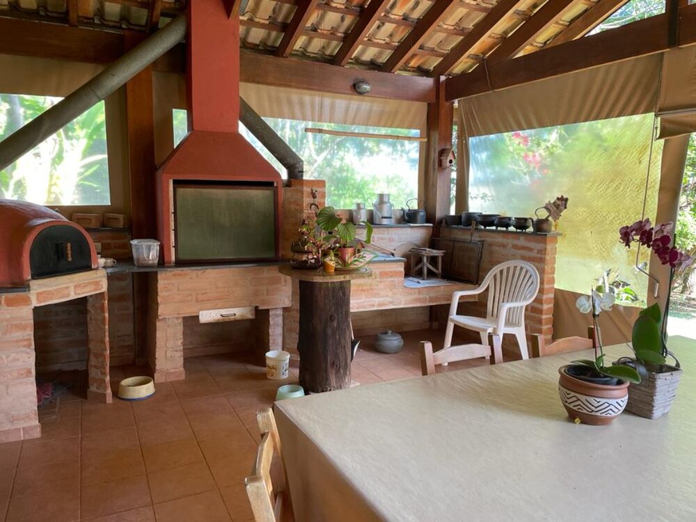 Chácara à venda com 2 quartos, 277m² - Foto 2