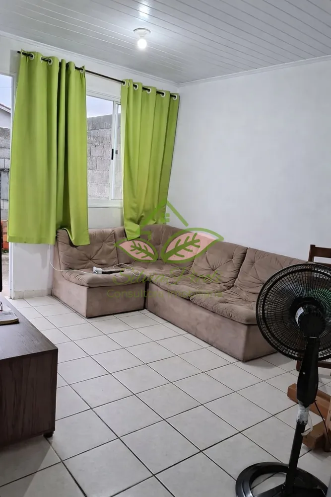 Casa, 2 quartos, 47 m² - Foto 1