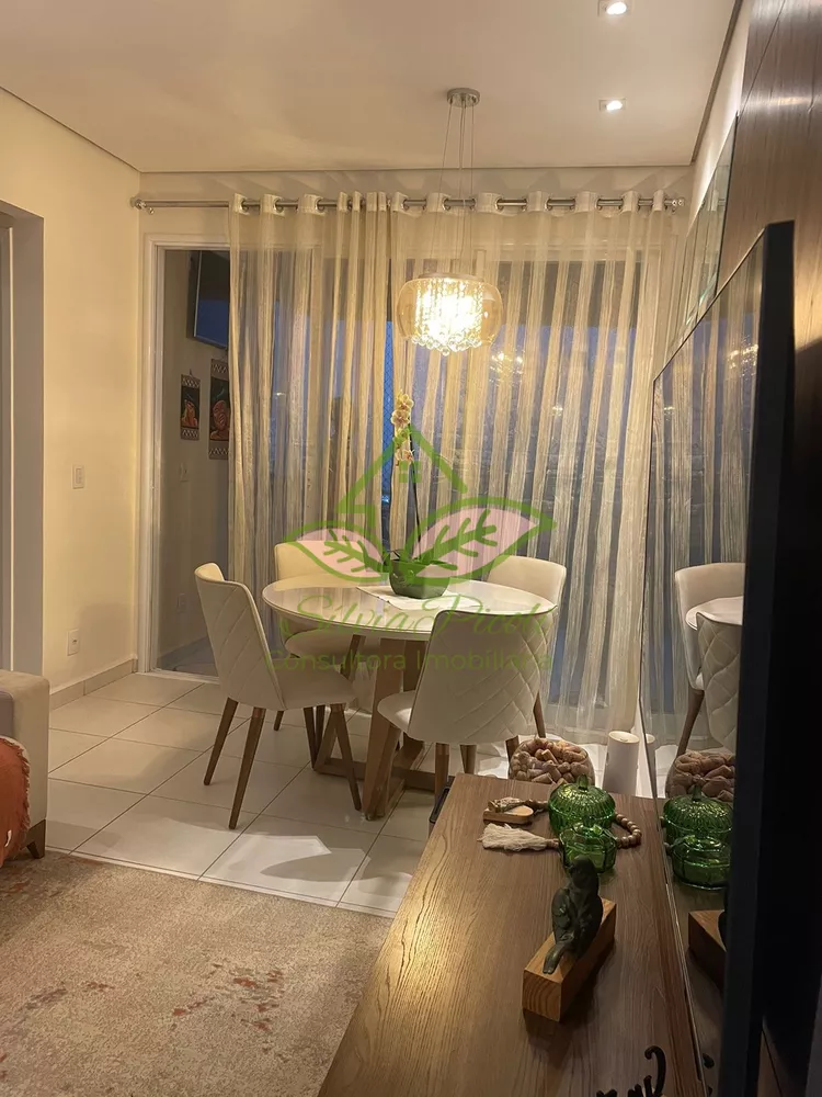 Apartamento à venda com 2 quartos, 65m² - Foto 1