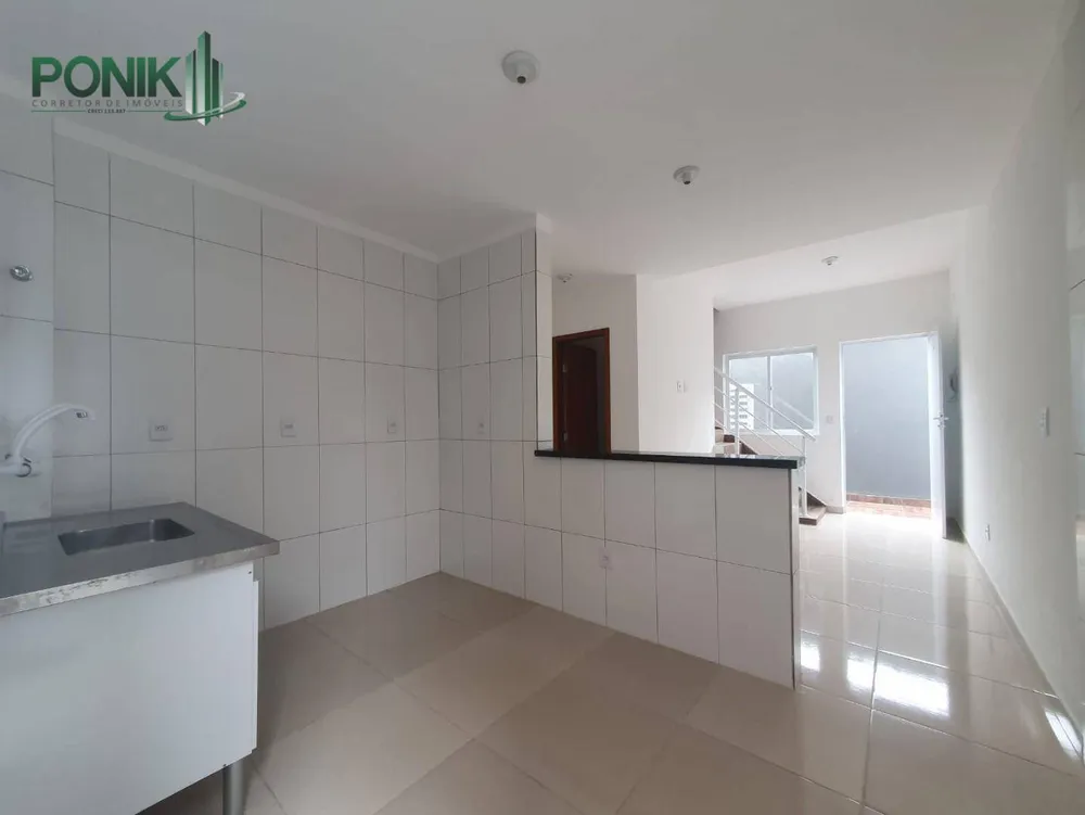 Sobrado, 2 quartos, 61 m² - Foto 2