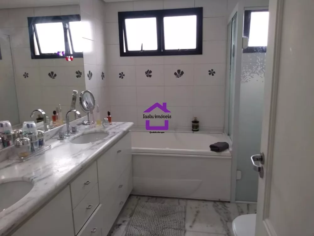 Apartamento, 3 quartos, 151 m² - Foto 11