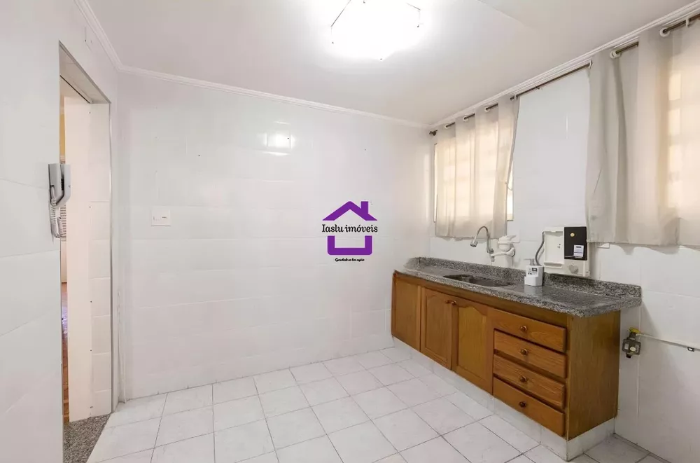 Apartamento à venda com 2 quartos, 70m² - Foto 1