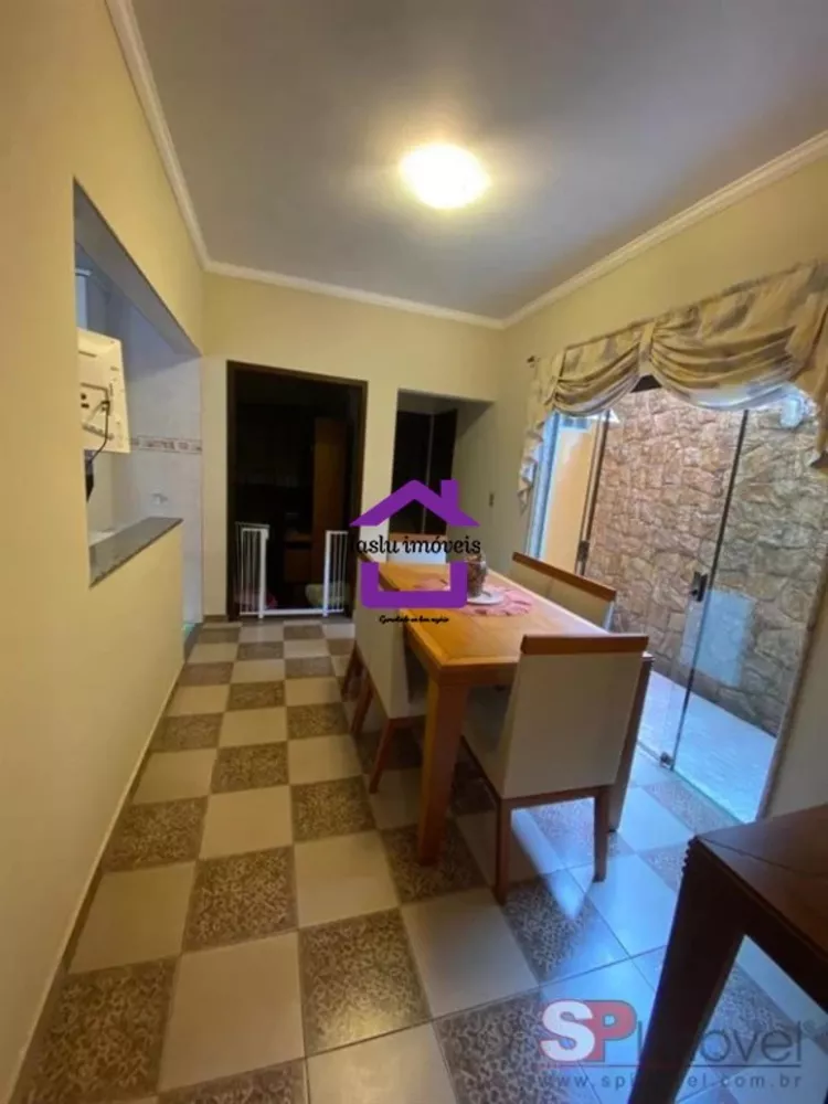 Sobrado à venda com 4 quartos, 160m² - Foto 3