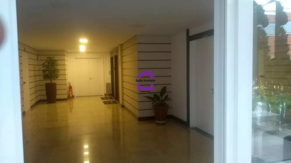 Apartamento à venda com 3 quartos, 79m² - Foto 4