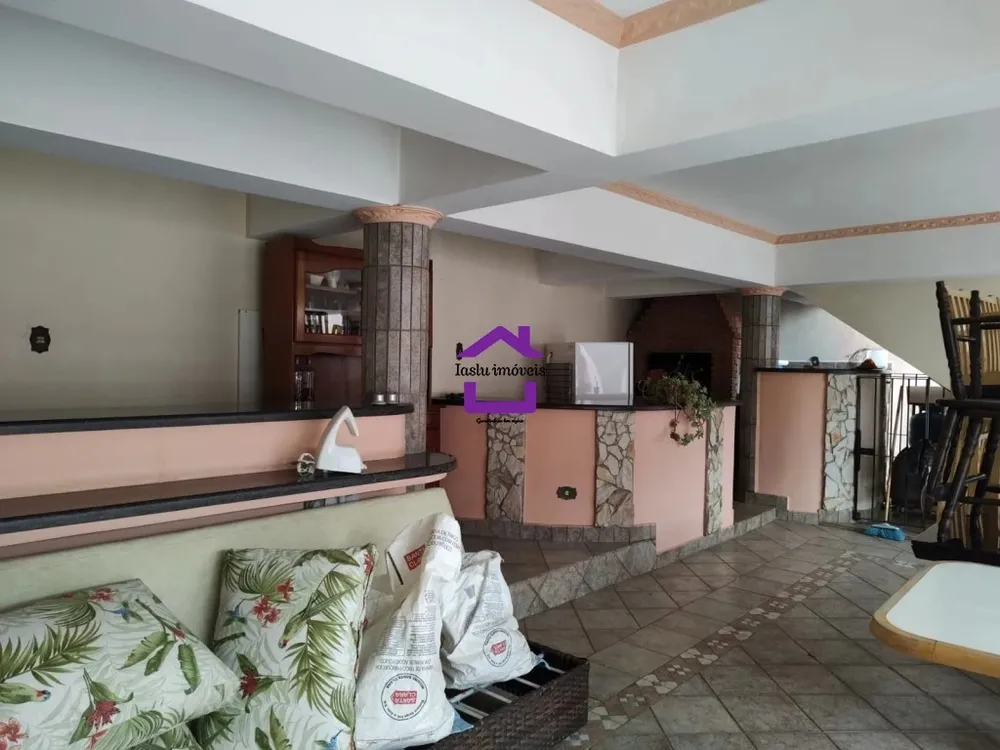 Casa, 6 quartos, 450 m² - Foto 1