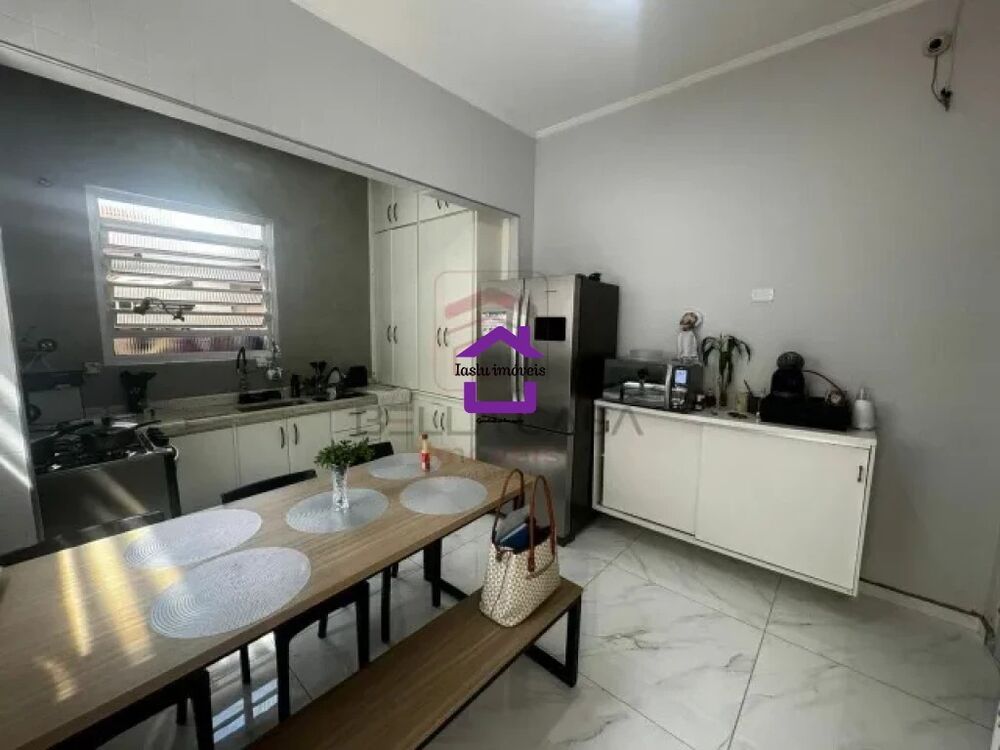 Casa, 3 quartos, 298 m² - Foto 1