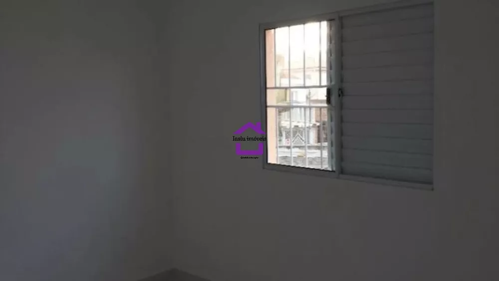 Casa para alugar com 3 quartos, 78m² - Foto 4